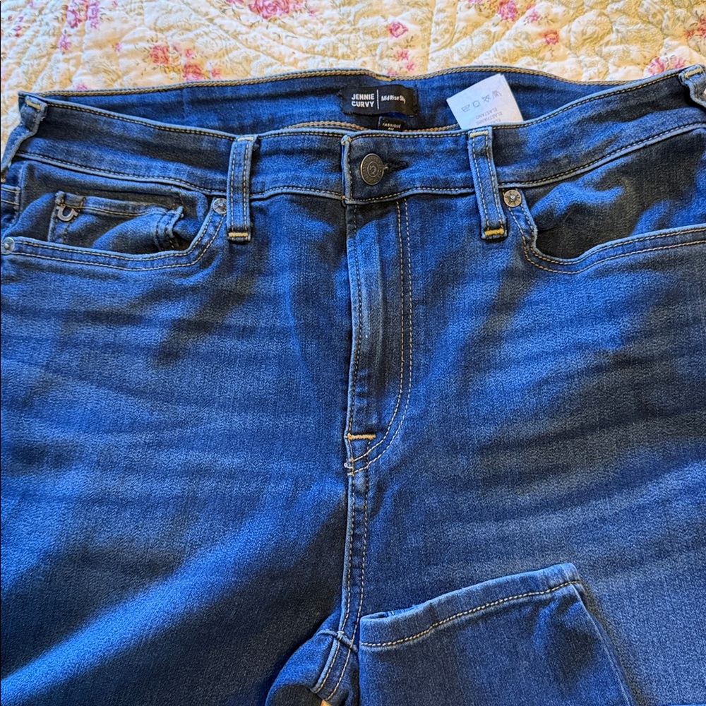 True Religion Jennie Curvy Mid Rise Blue Jeans - Picture 2 of 4